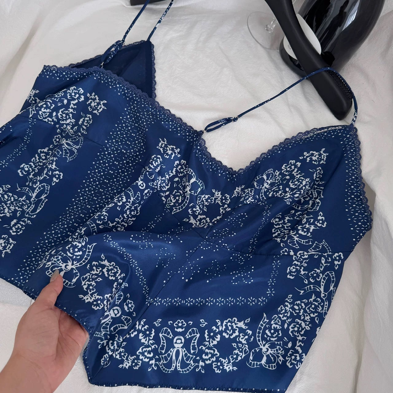 No need for talks top CTO1136 images